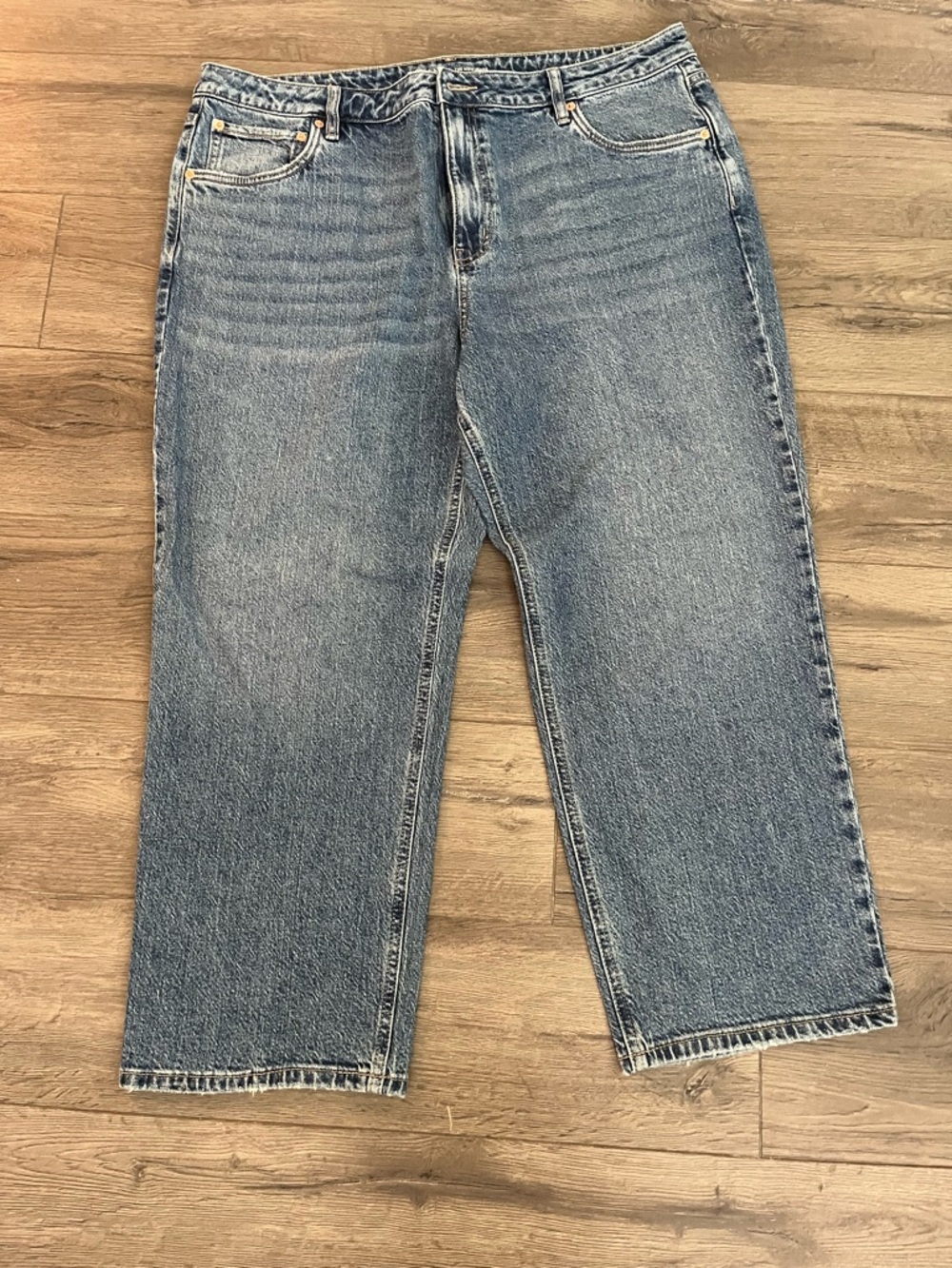 Classic Straight Fit Blue Jeans